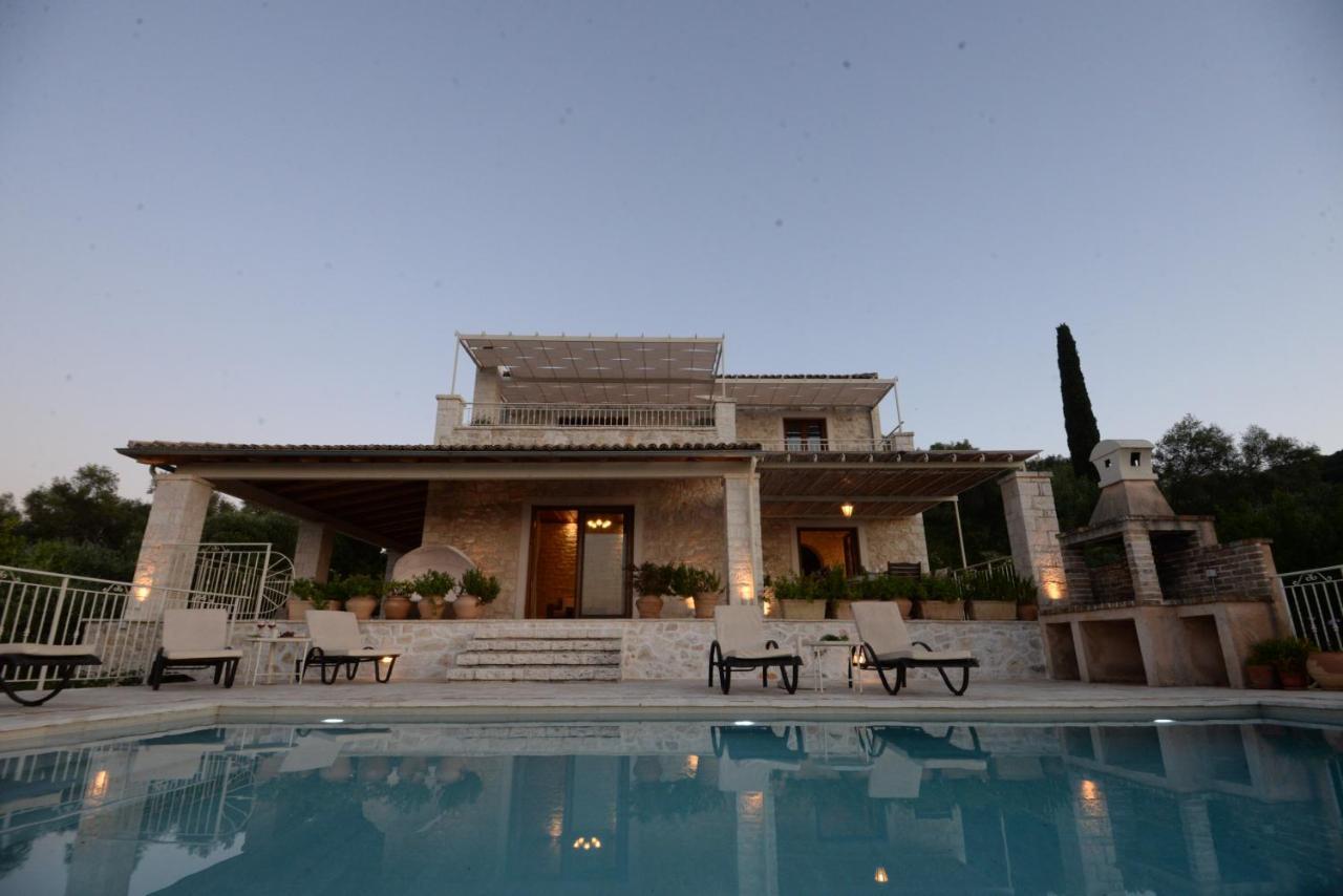 Villa Melanthi Kassiopi Corfu エクステリア 写真