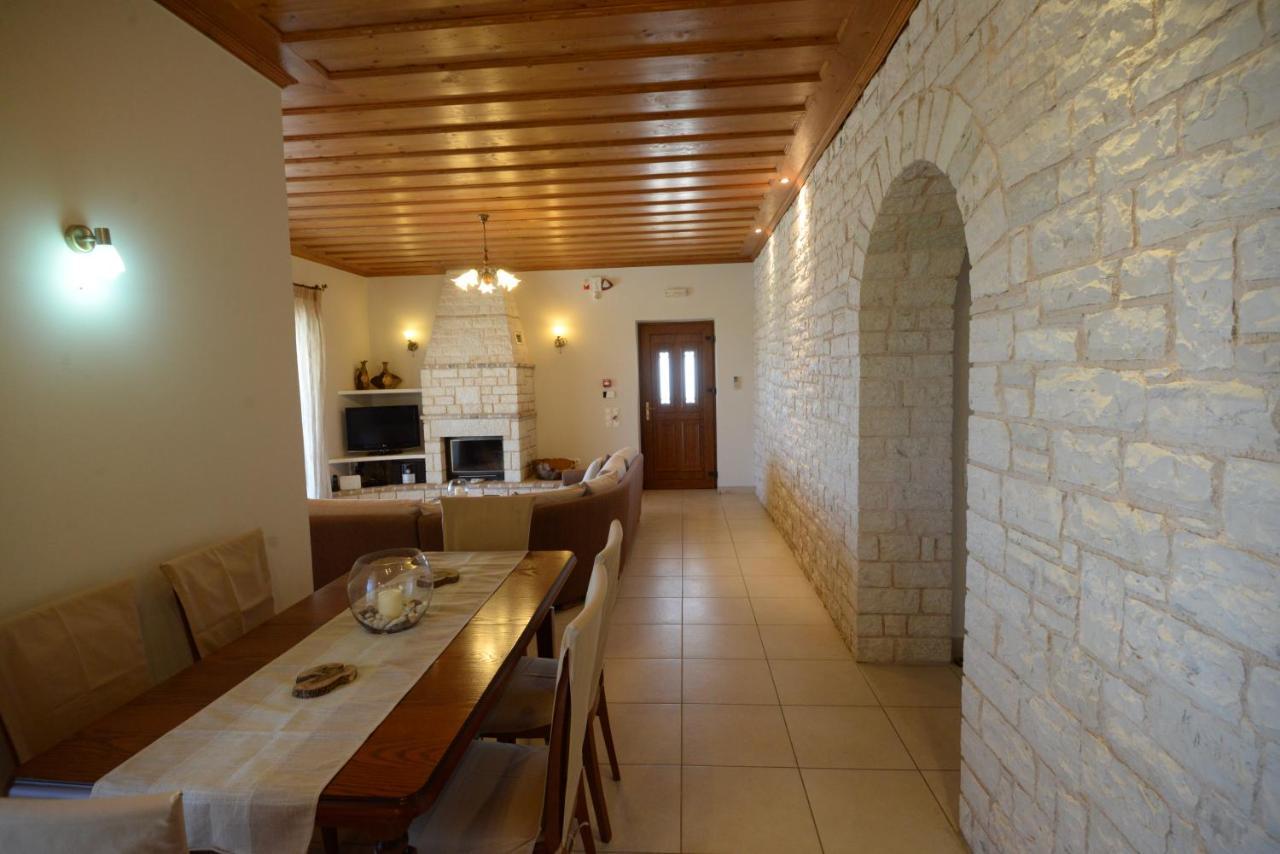 Villa Melanthi Kassiopi Corfu エクステリア 写真